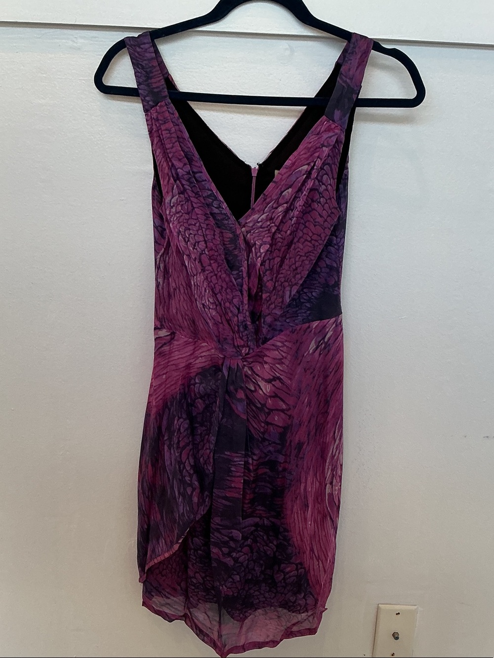 Presley Skye Purple Patterned V-Neck Mini Dress
